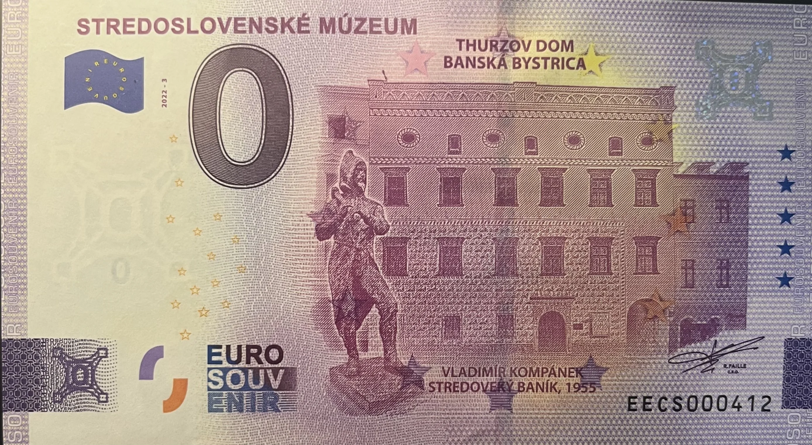 STREDOSLOVENSKÉ MÚZEUM