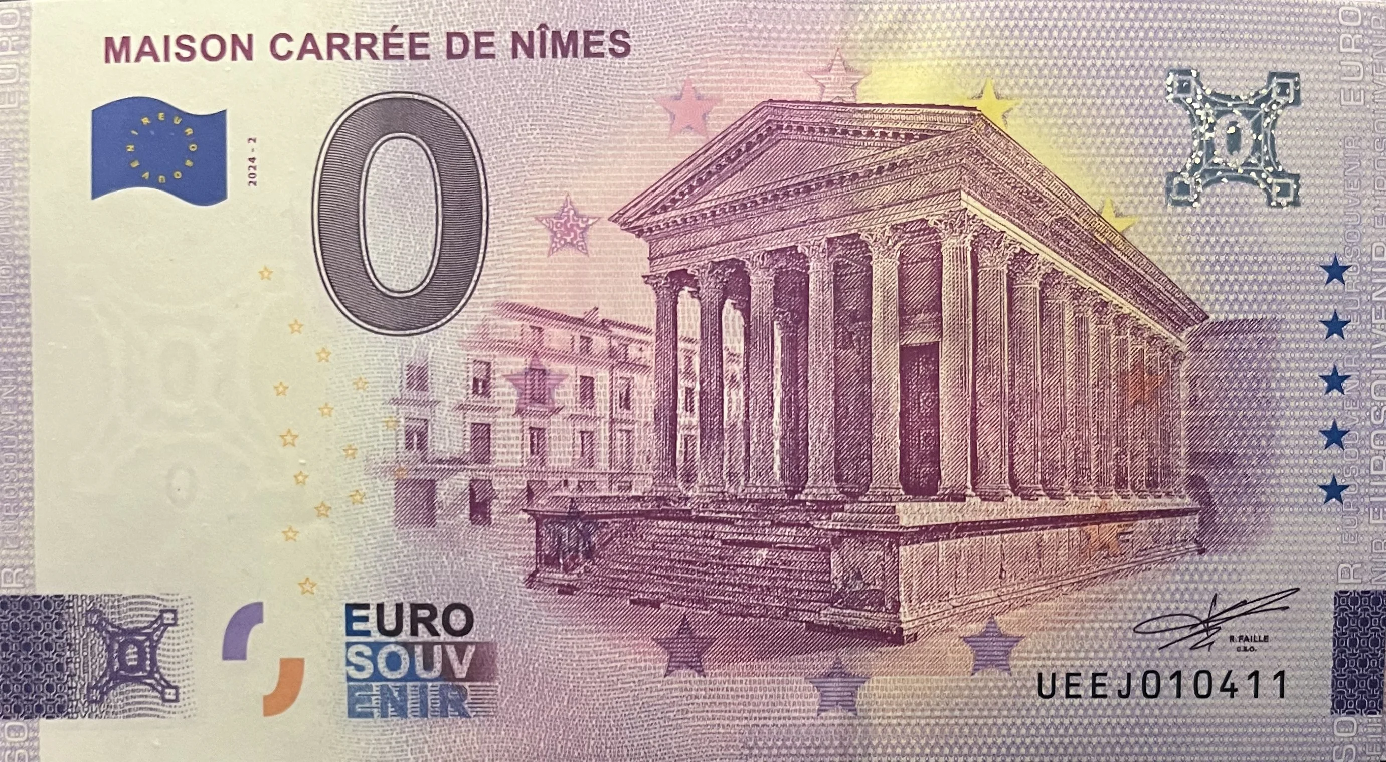 MAISON CARRÉE DE NÎMES