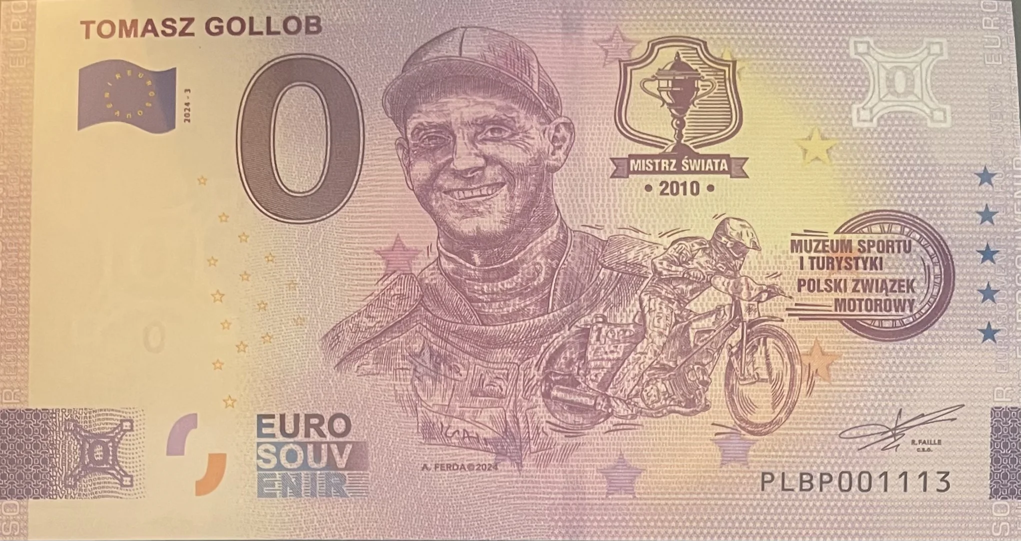 TOMASZ GOLLOB