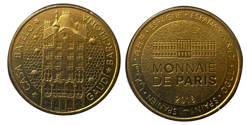 Barcelona-Casa Batllo Gaudi-Face étoilée