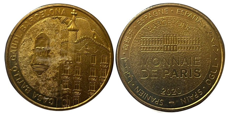 Barcelona-Casa Batllo Gaudi - Un balcon