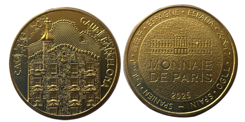 Barcelona-Casa Batllo Gaudi-Face étoilée